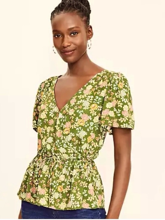 LOFT Tops - LOFT Olive Green Floral V-Neck Peplum Top